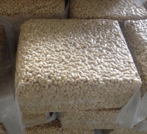 Cashew Nuts for Sale in Bulk